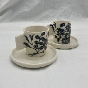 TASSE A CAFÉ, ADVENTICE V